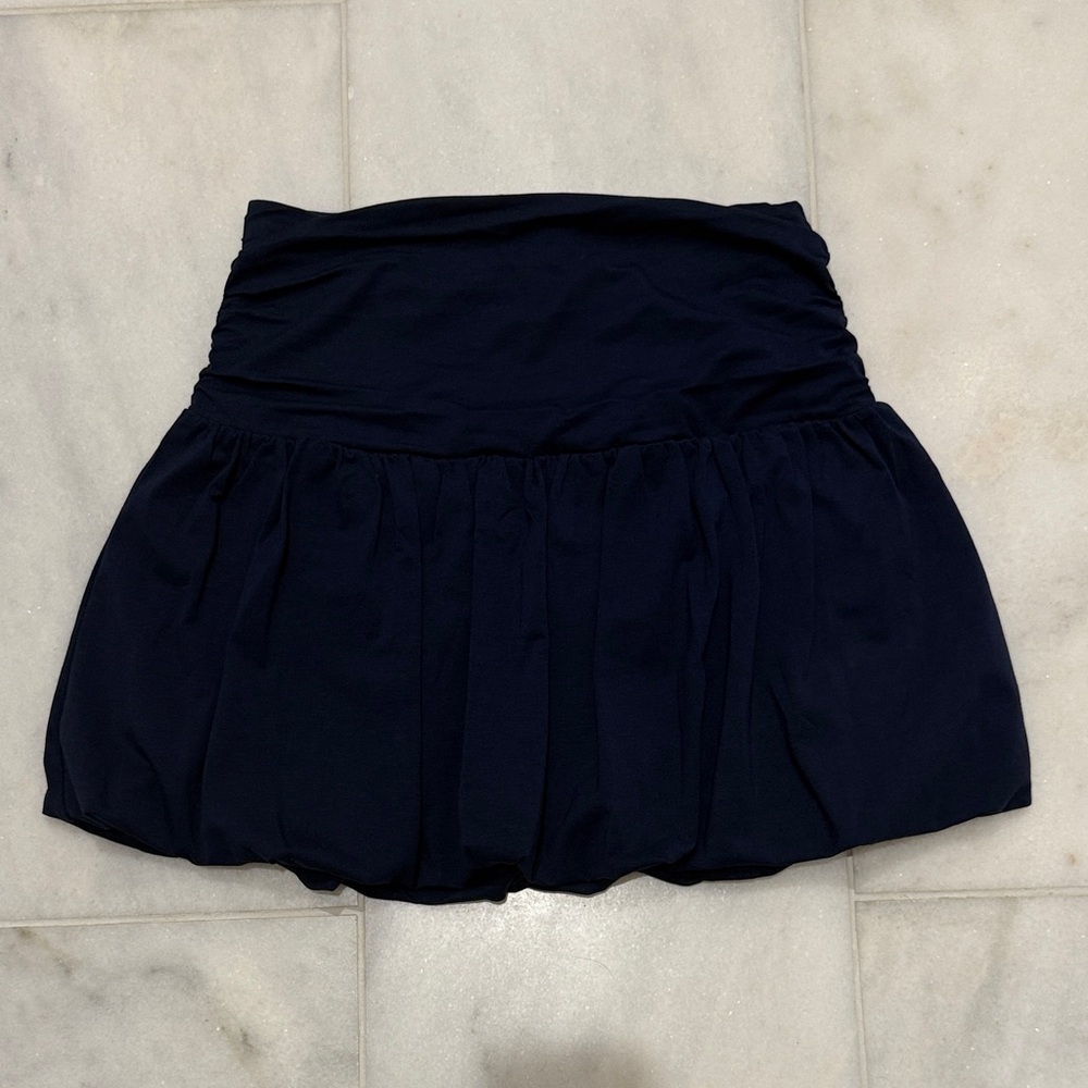 Loft navy bubble skirt